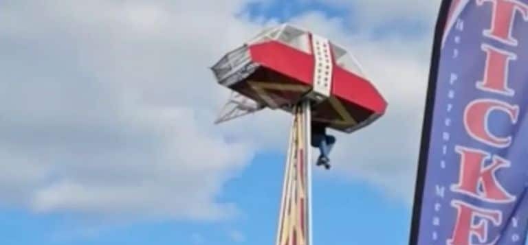 Hombre queda colgando a 9 metros de altura de juego mecánico en Texas
