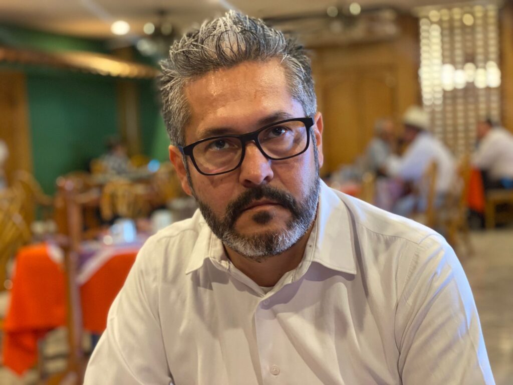 Julio Iván Villacaña regidor de Morena