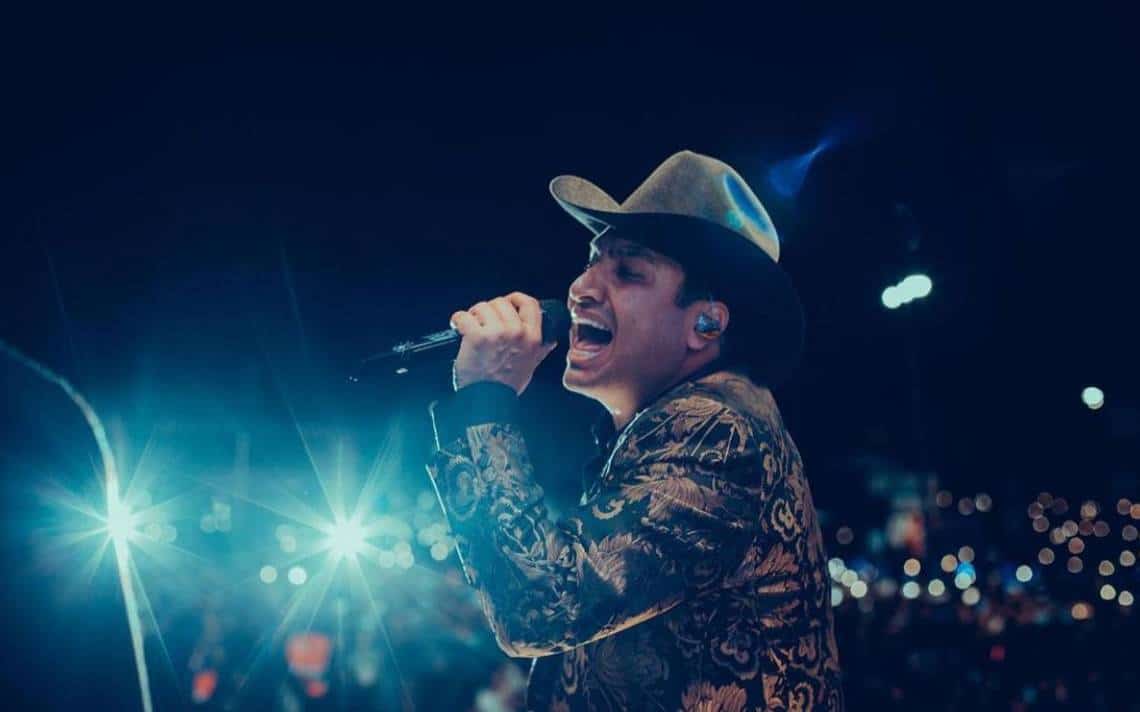 Julión Álvarez en concierto