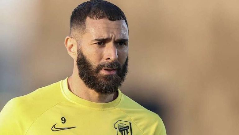 Karim Benzema recibe apoyo político tras acusaciones del ministerio francés