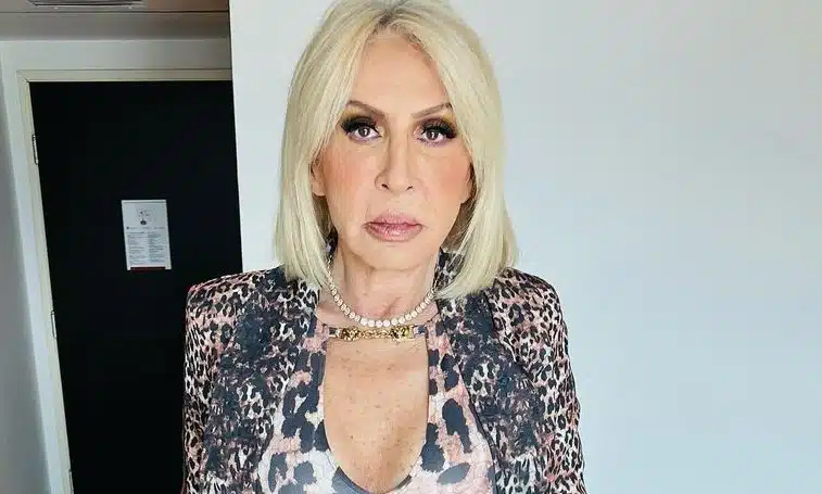 Laura Bozzo se desnuda en 