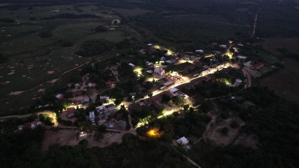 Alumbrado público en comunidades de Mazatlán
