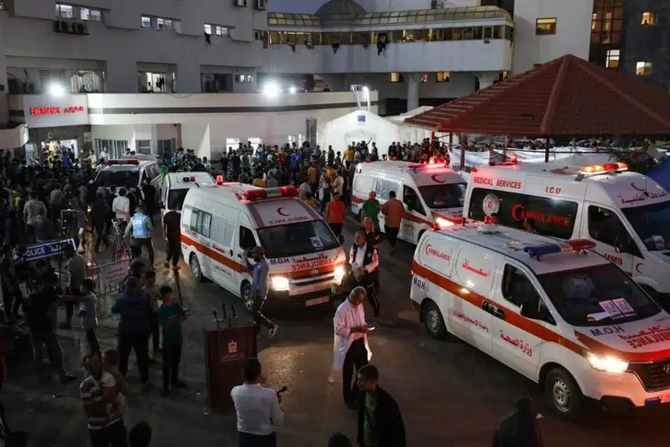 Médicos advierten de crisis en hospitales por falta de medicamentos en Gaza