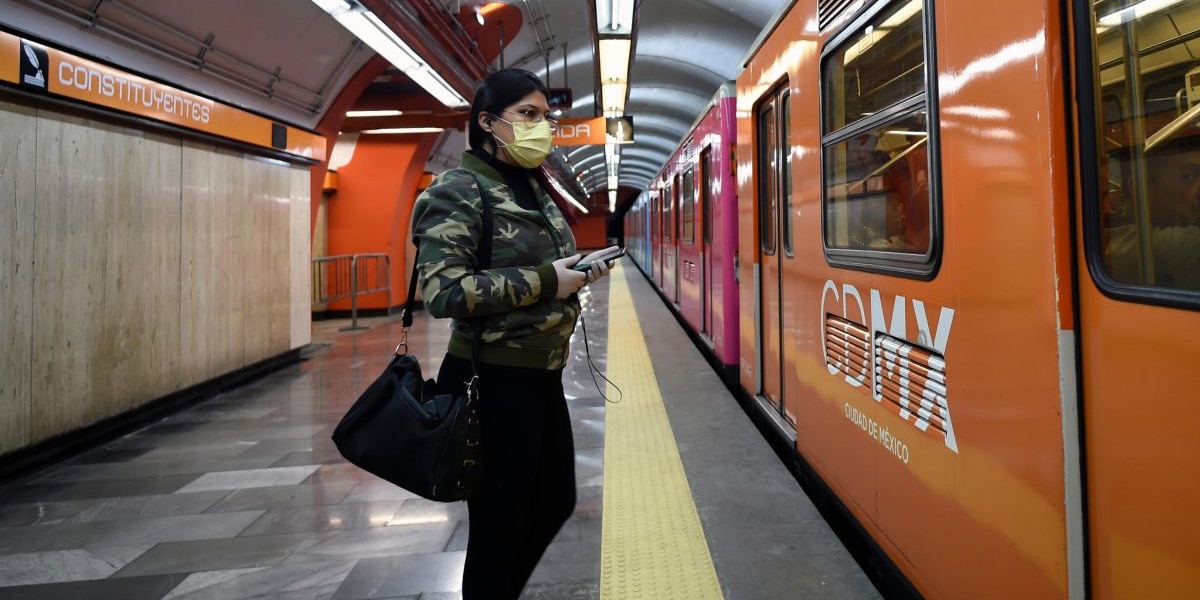 Uso de cubrebocas transporte público CDMX