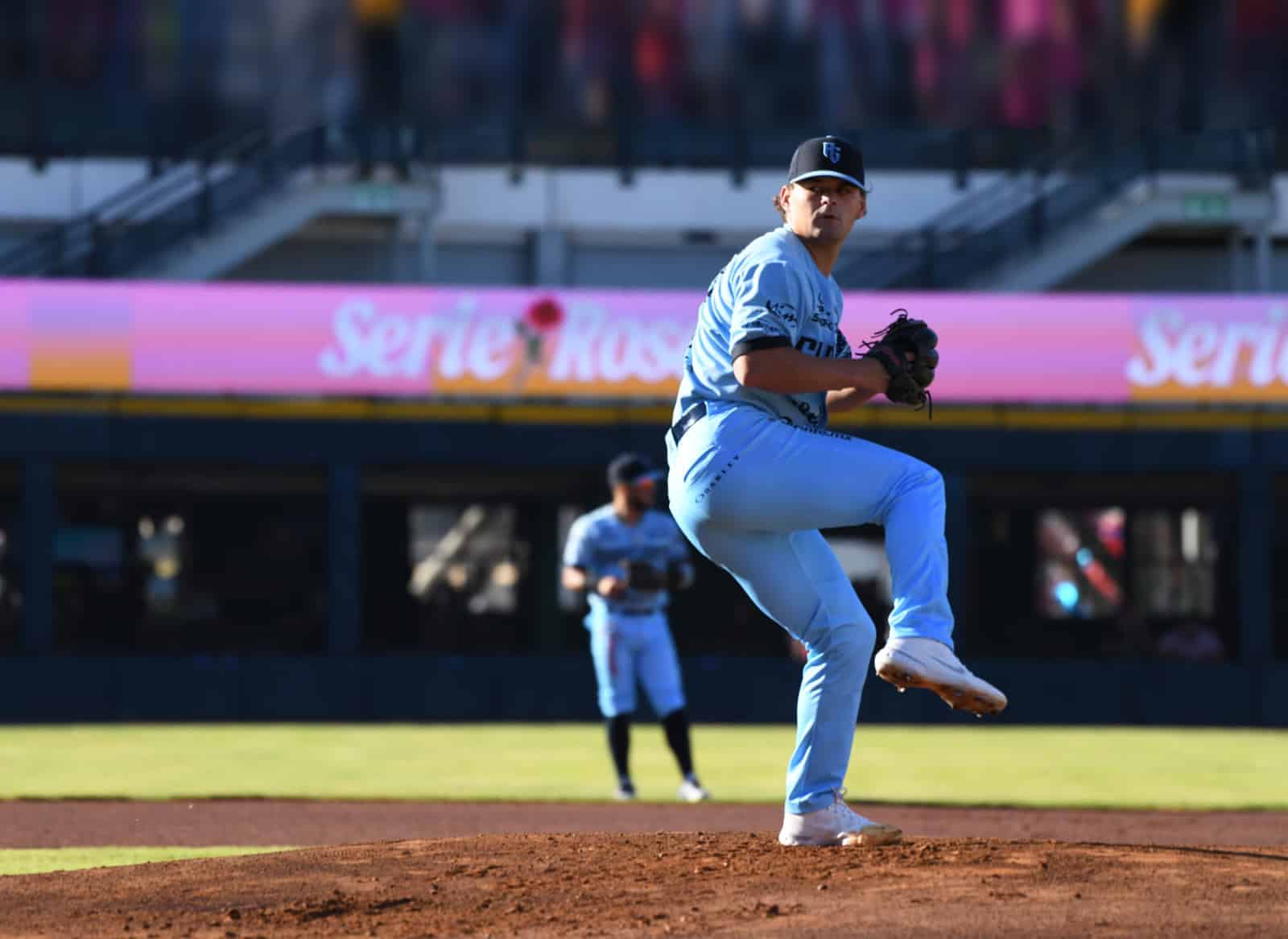 El lanzador Nico Tellache