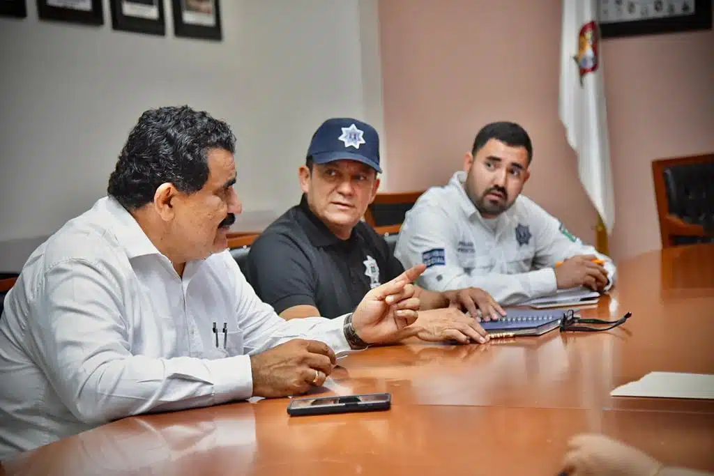 Alistan operativo de seguridad para el Día de Muertos en Salvador Alvarado