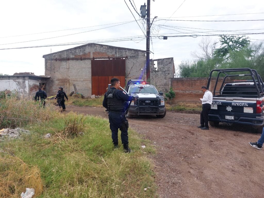 Lugar donde encontraron el cuerpo asesinado de un hombre en Culiacán