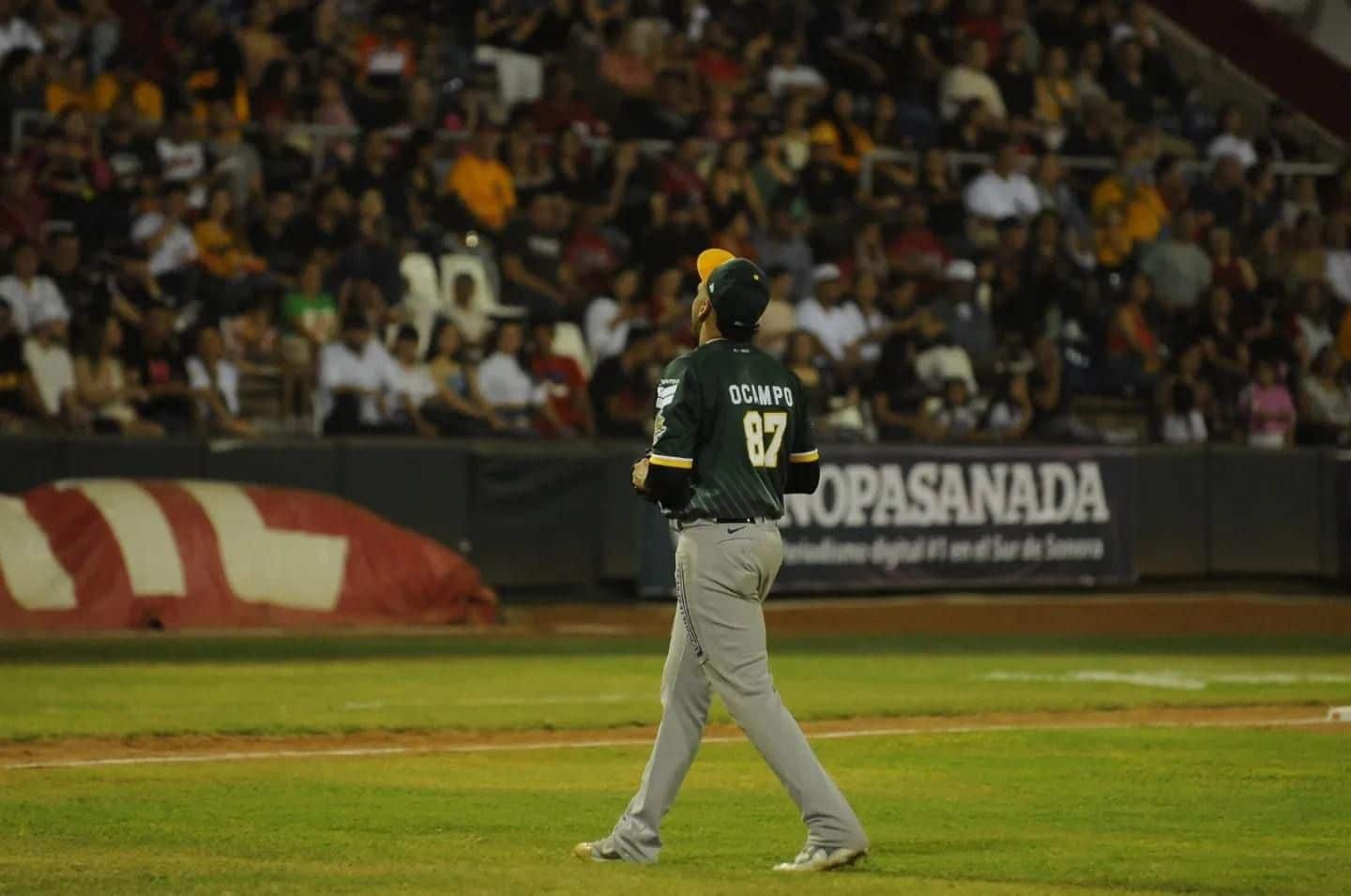 Sale del juego inaugural Carlos Ocampo el abridor de Cañeros