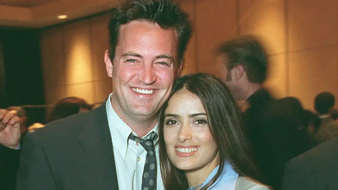 Salma Hayek dedica mensaje a Matthew Perry