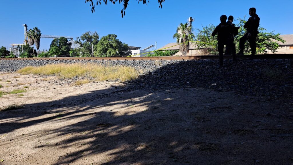 Vías del tren en Culiacán donde fue localizado el cuerpo de una persona