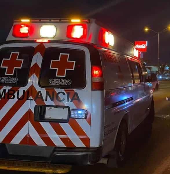 Ambulancia de Cruz Roja en Mazatlán