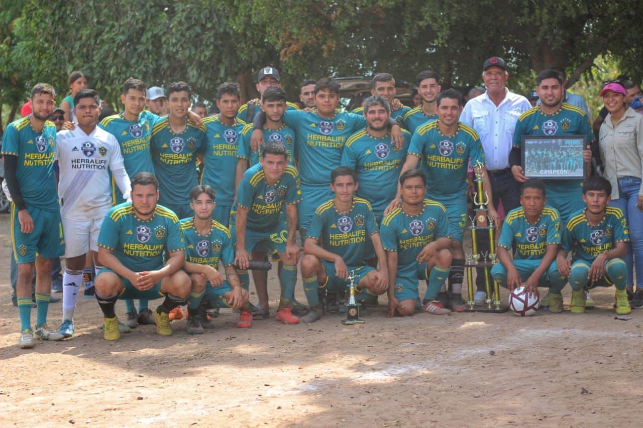 La Constancia se quedó con el título al derrotar en la final a Charay