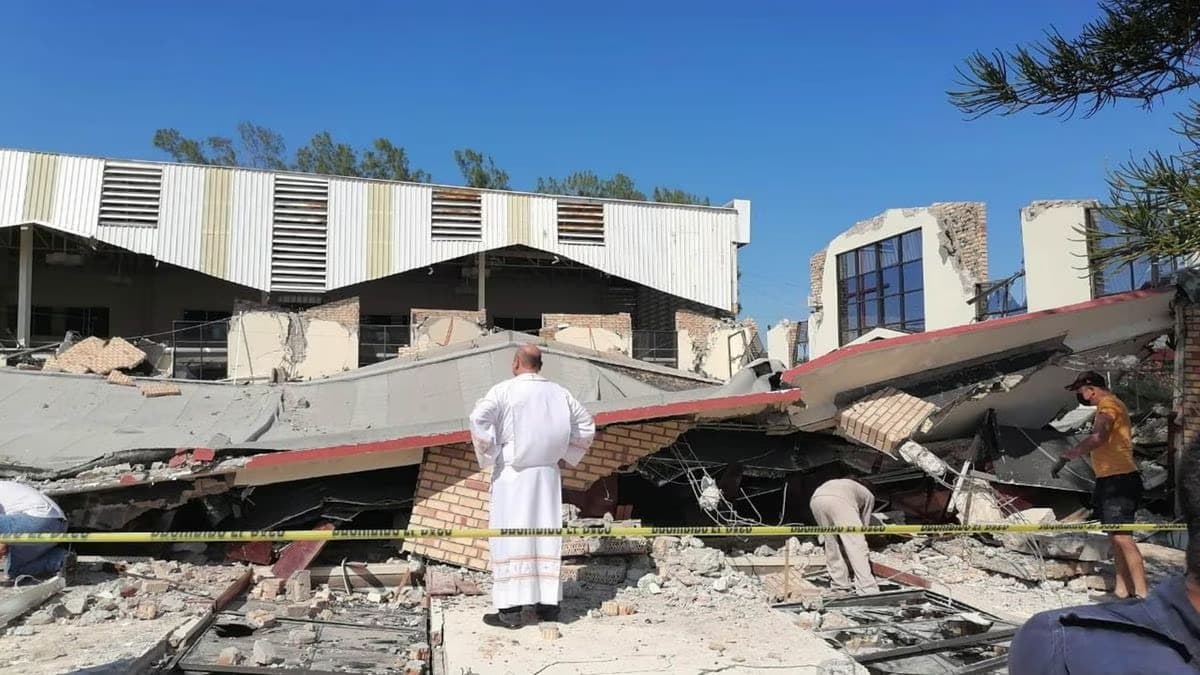 Iglesia derrumbada en Tamaulipas
