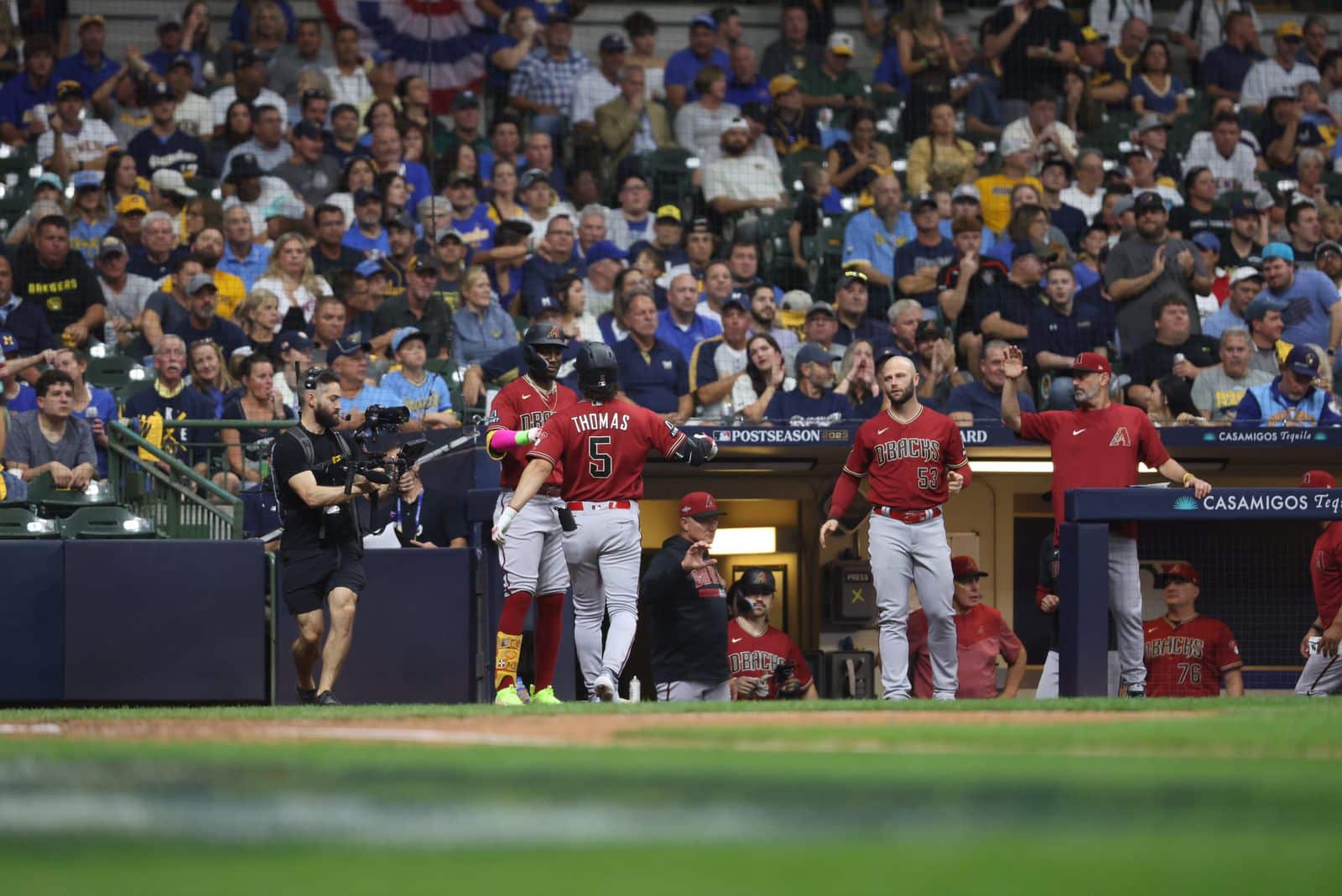 ¡MLB! Rangers, Twins, Diamondbacks y Phillies avanzan a las Series Divisionales
