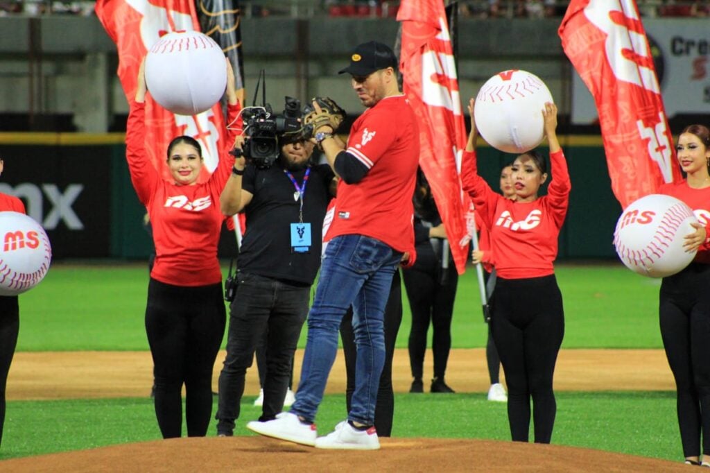 Inauguración juego de Venados de Mazatlán