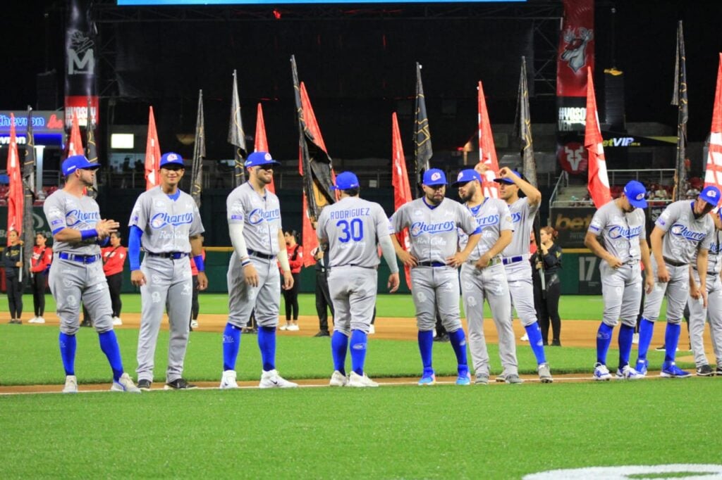 Inauguración juego de Venados de Mazatlán