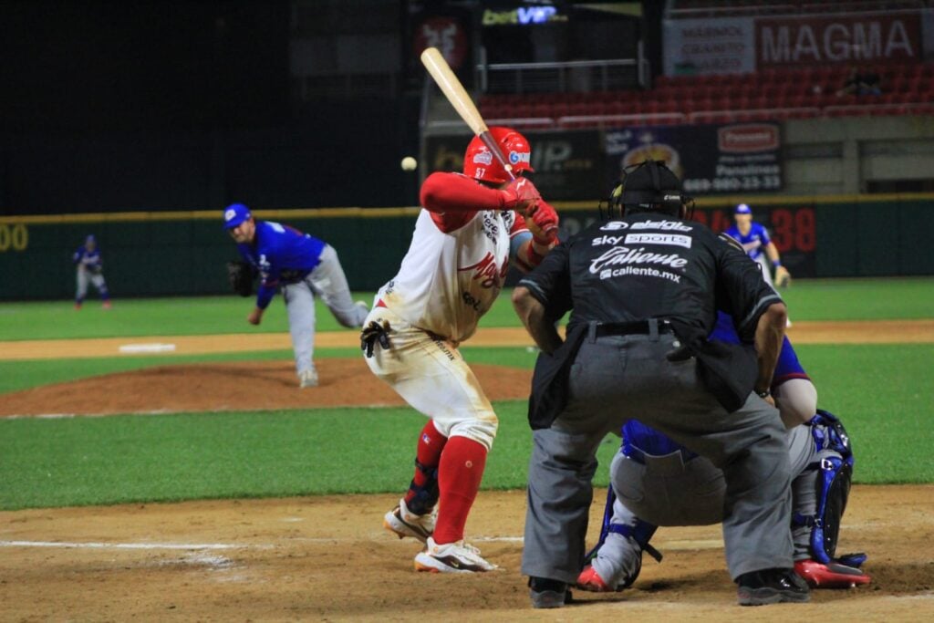 Charros despertó con gran ofensiva que les permitió llevarse la serie a sus tierras