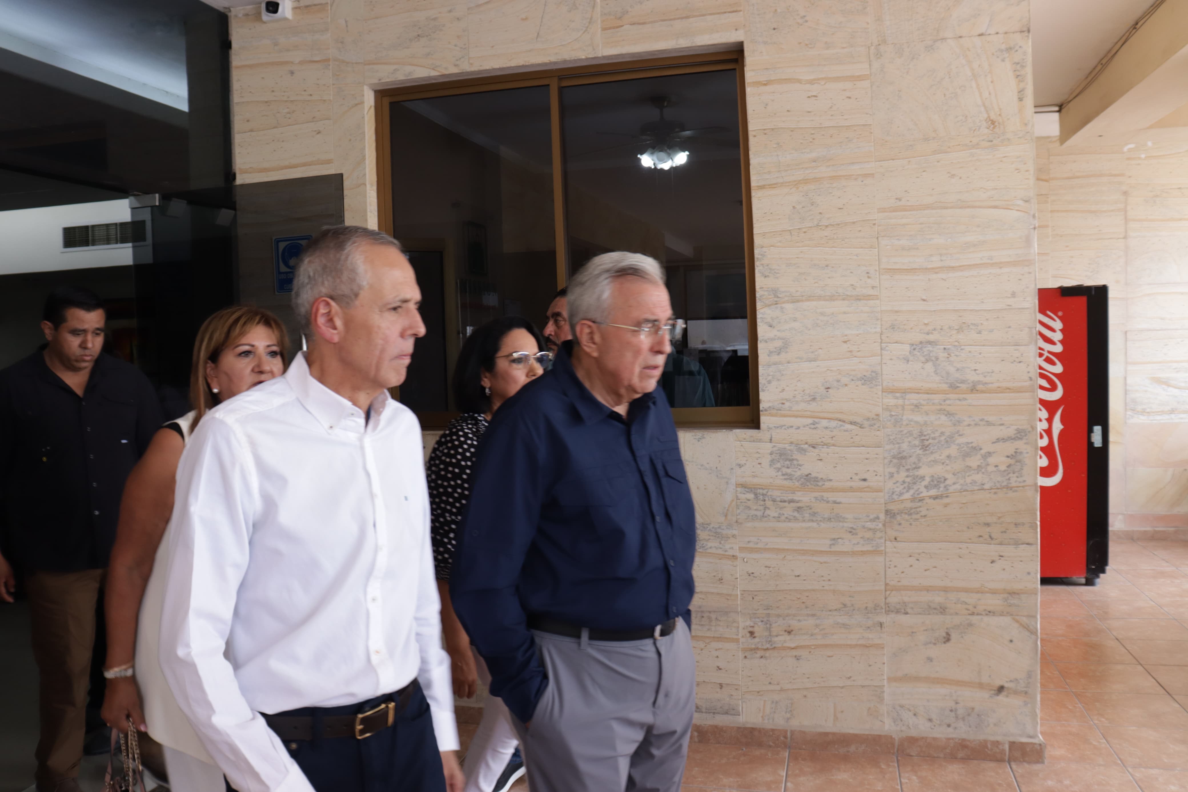 Con iniciativa de ley buscan que agresores sean sacados del hogar: Rubén Rocha