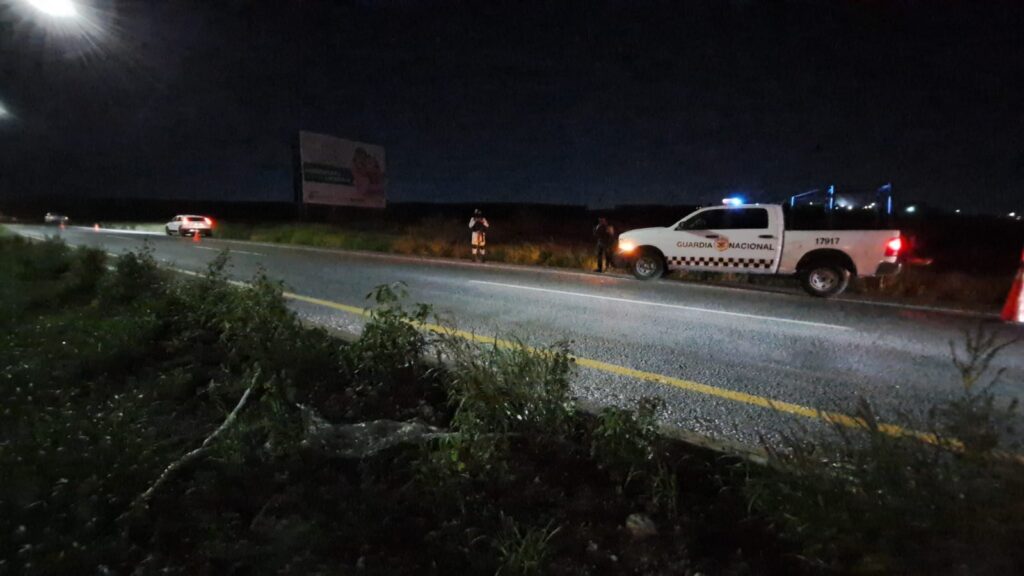 ¡Precaución! Baches causan ponchaduras a 15 vehículos en hora y media al sur de Culiacán