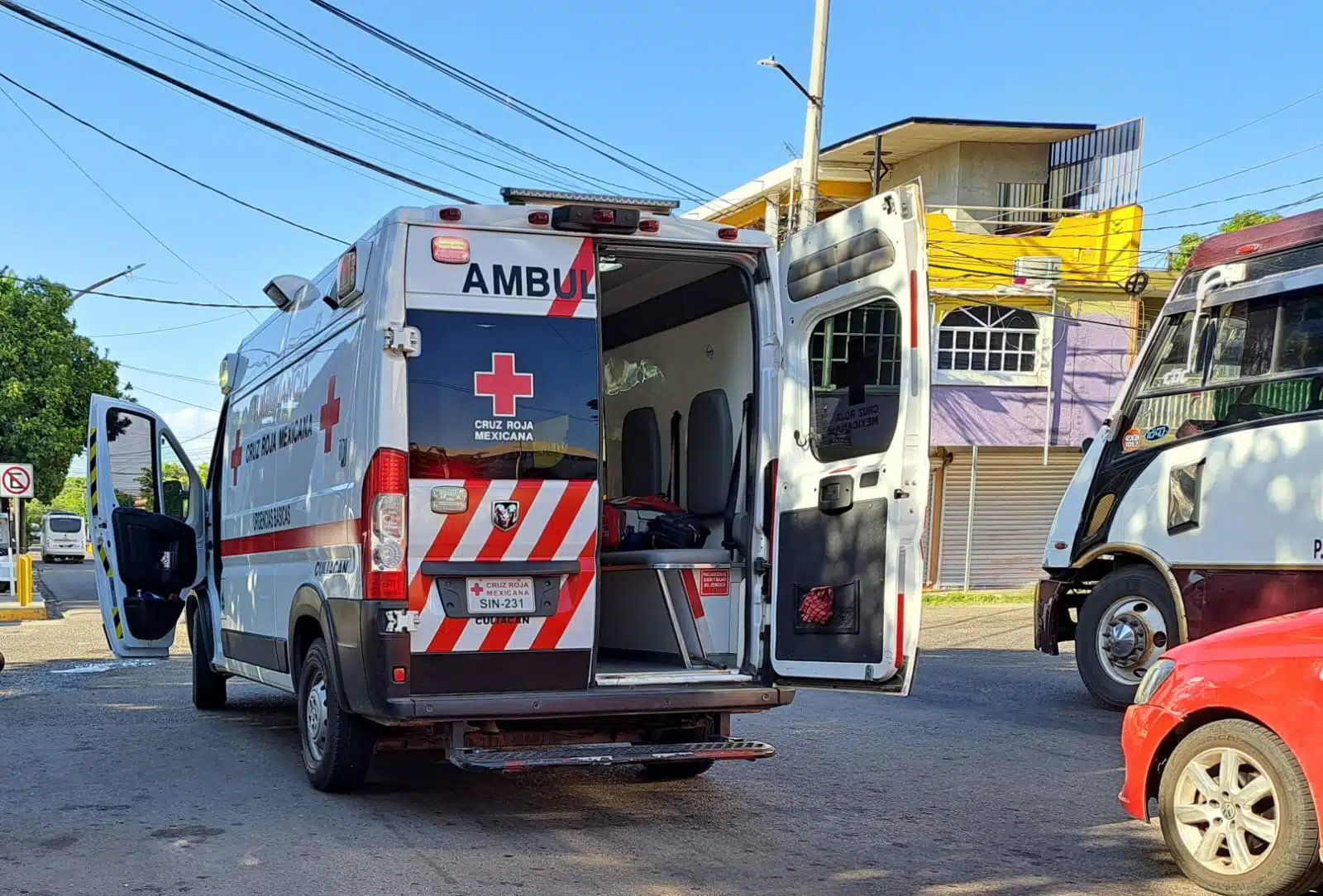 El accidente ocurrió en la colonia Centro de Culiacán.