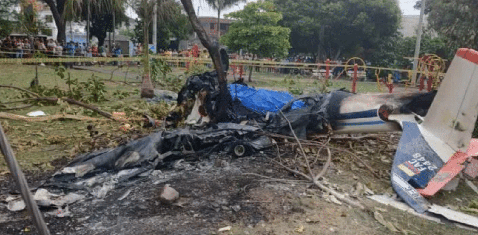 Restos de la avioneta de la FAC