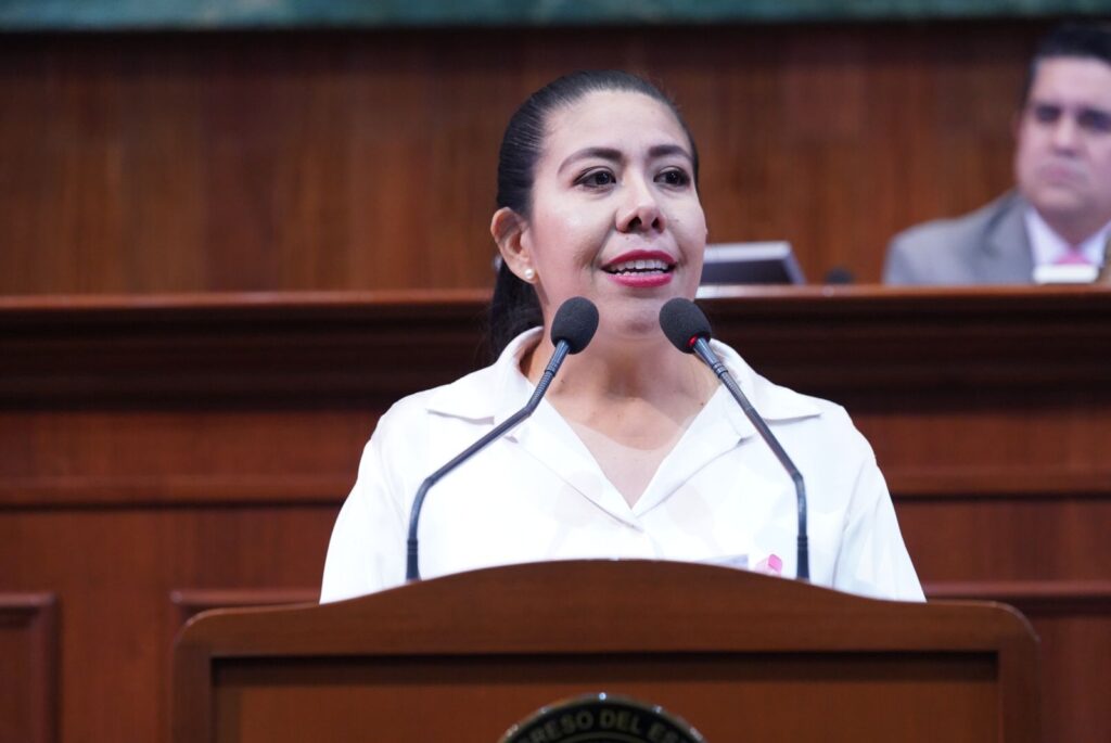 Deisy Judith Ayala Valenzuela, diputada sin partido