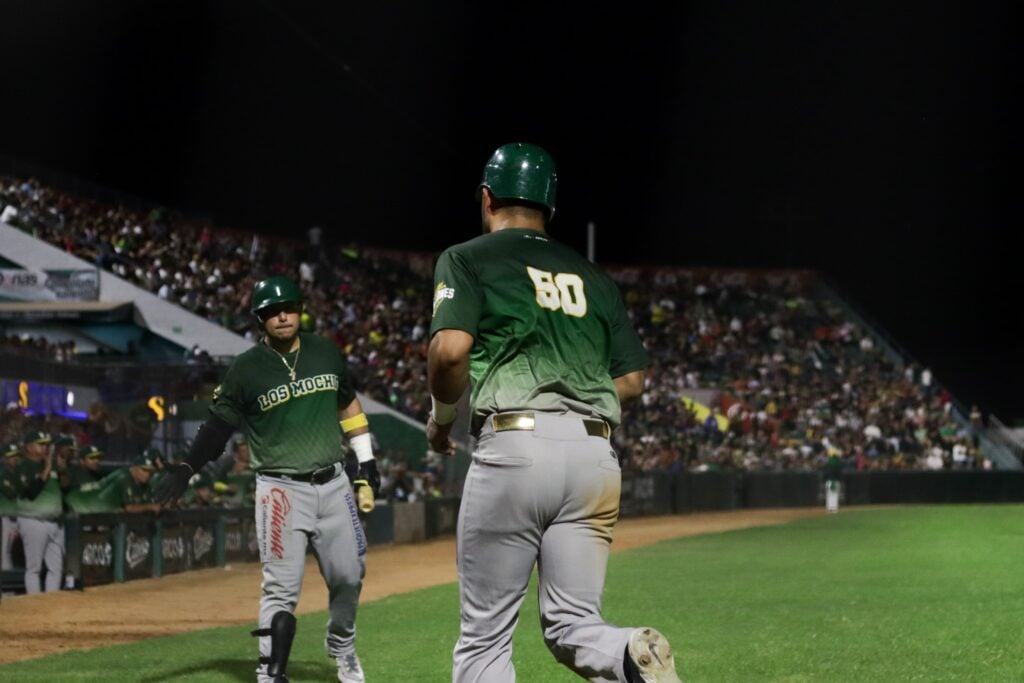 Cañeros de Los Mochis vs Tomateros de Culiacán en el Chevron Park por el Cuadrangular del Bienestar 2023