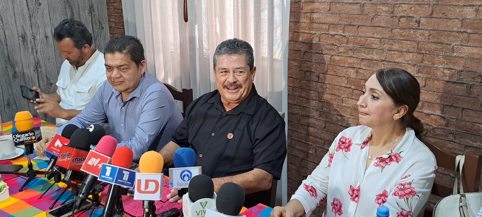 Colectivo de Organizaciones y Empresarios (CORE33)