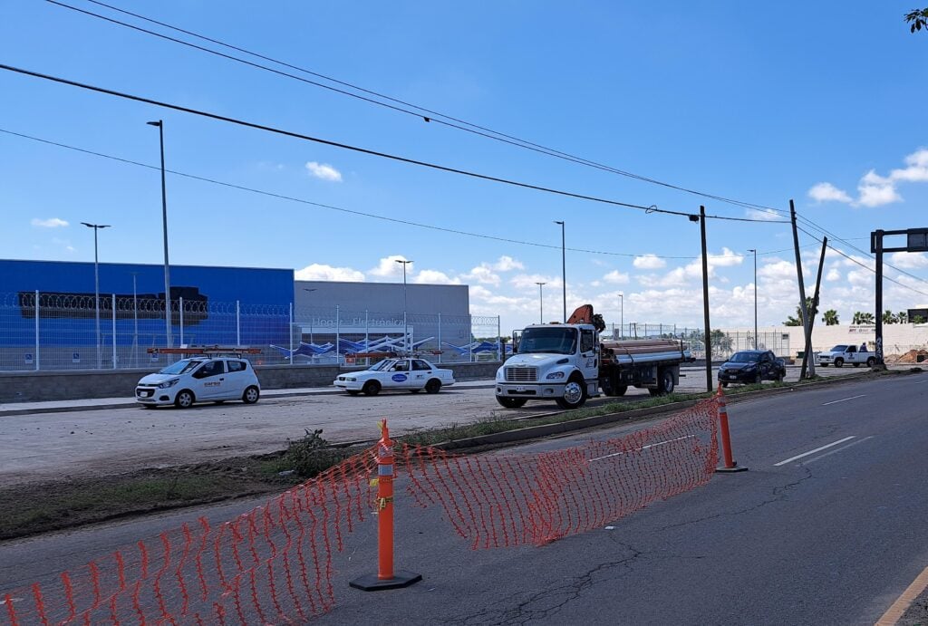 calle obstruida para evitar conductores