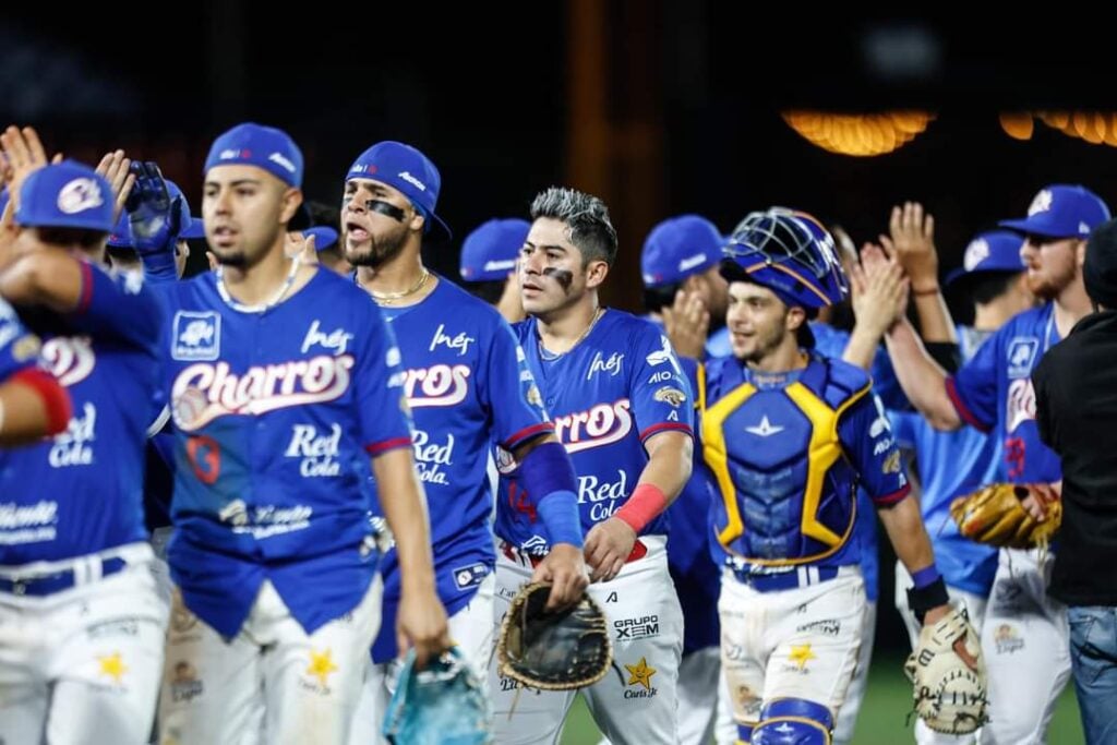 ¡Evitan la limpia! Charros de Jalisco viene de atrás y se queda con el juego del honor ante Yaquis..