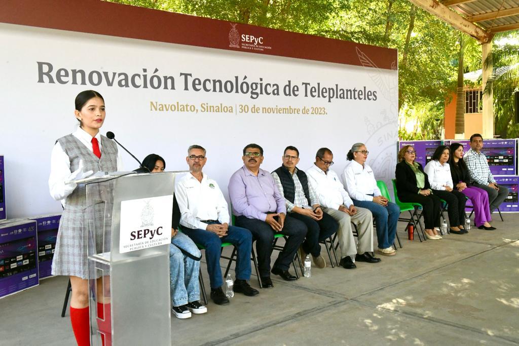 Entrega de equipamiento tecnológico a telesecundarias y telebachilleratos