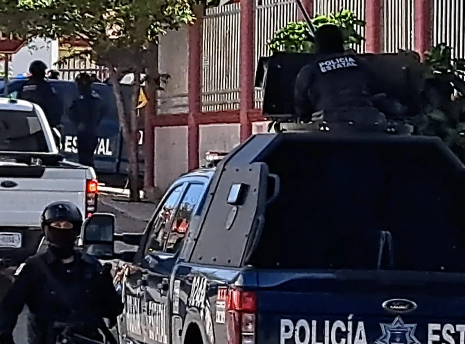 Elementos de la Policía Estatal en Culiacán