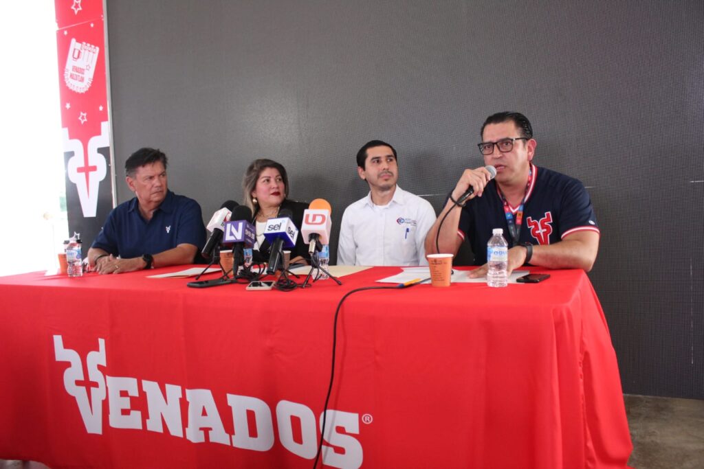 Club Venados de Mazatlán y Oftavision en rueda de prensa