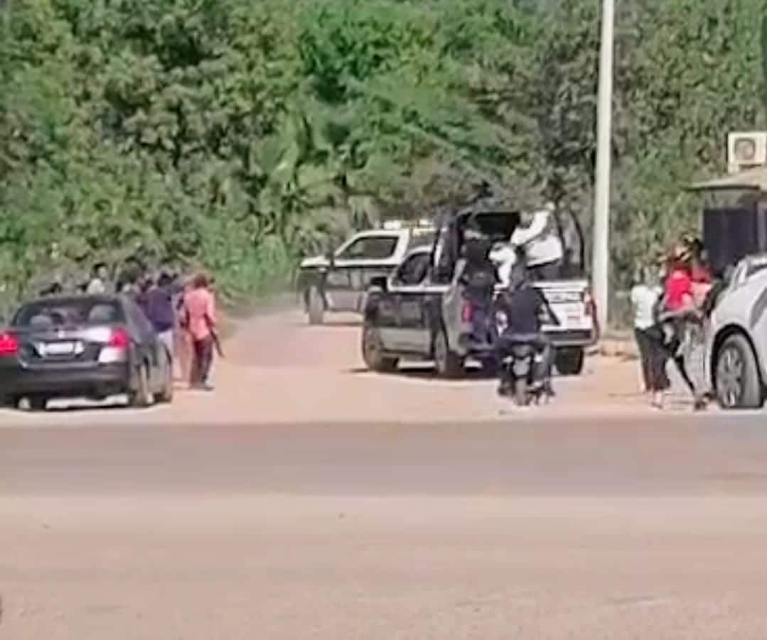 Autoridades presentes en el ejido Águila Azteca