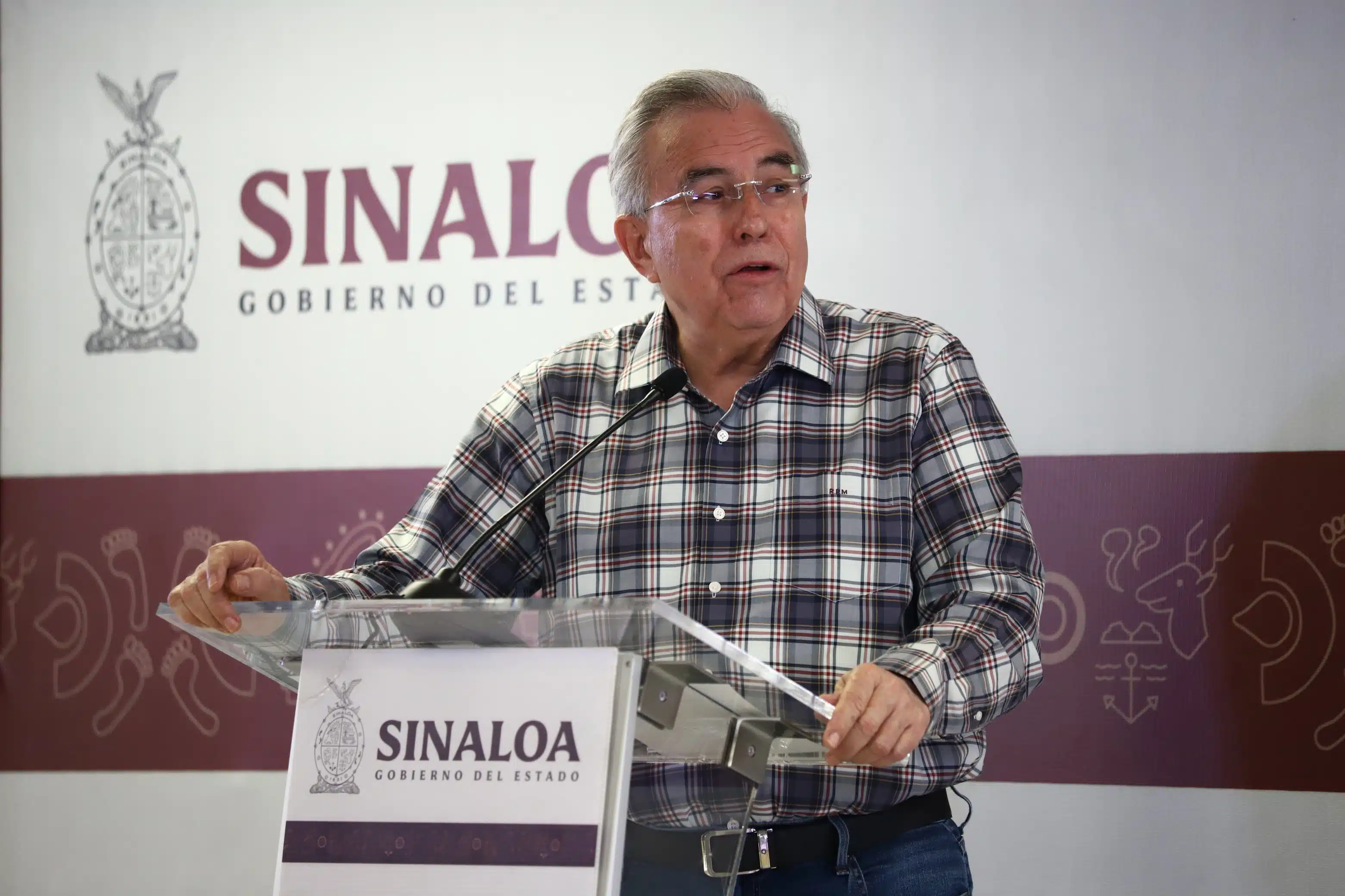 Rubén Rocha Moya en la conferencia semanera del 6 de noviembre