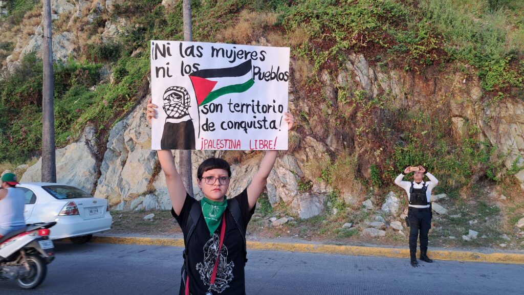 Manifestación pacífica por parte de mujeres y colectivos feministas en Mazatlán