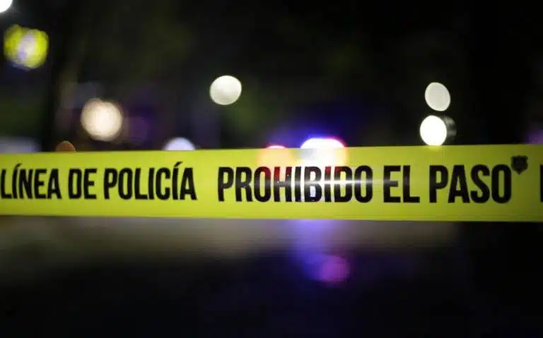 A golpes asesinan a un adulto mayor durante conflicto vial en Xochimilco