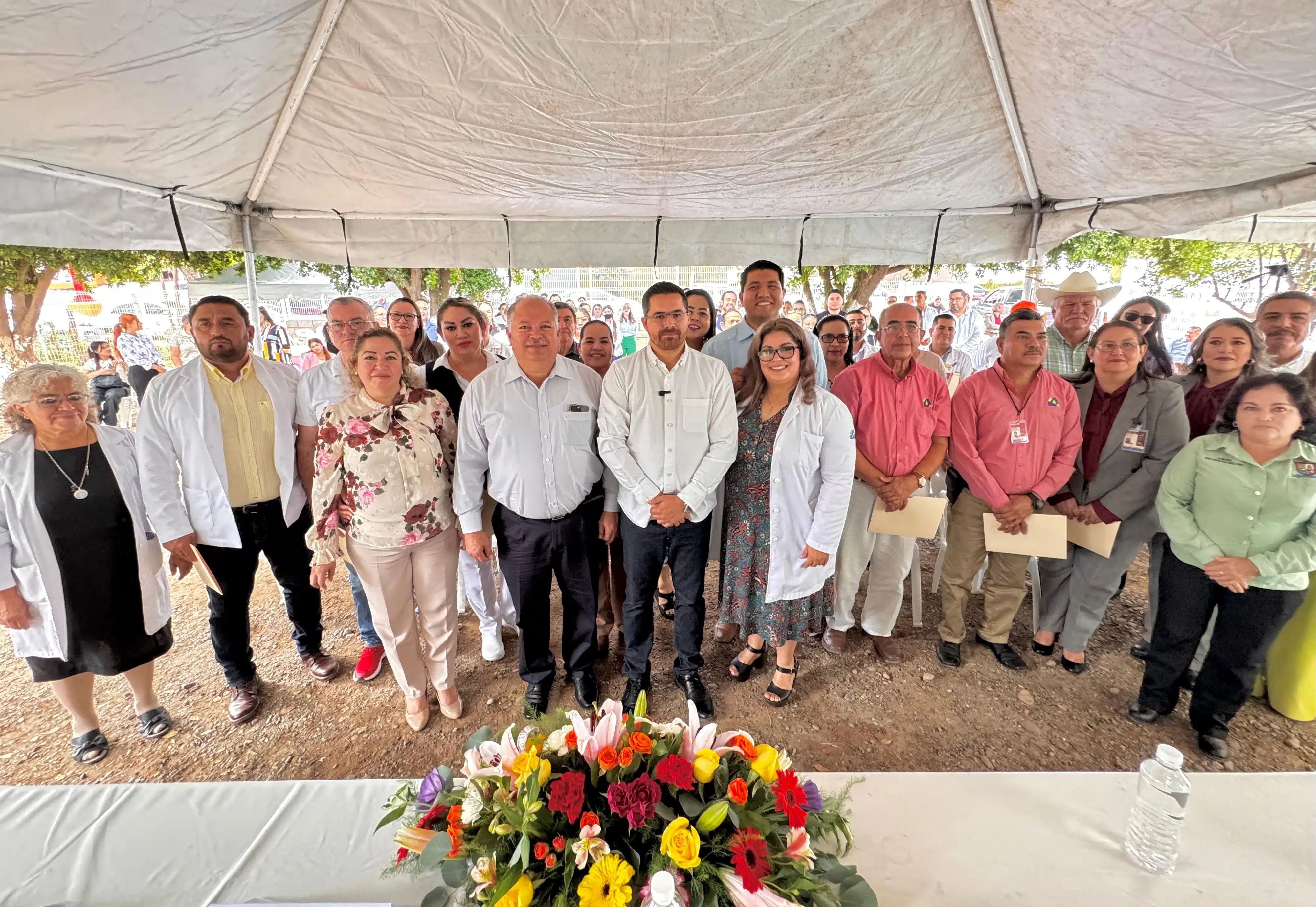 Celebran 24 años de trabajo por la salud en Sinaloa de Leyva.