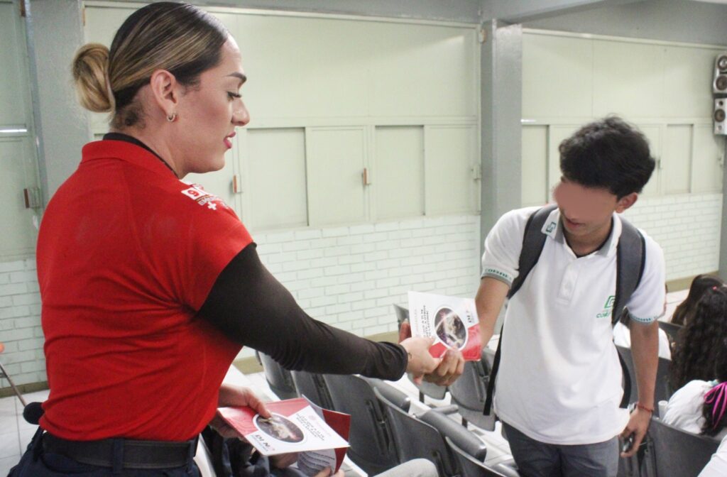 Cobaes 38 tuvieron la visita del personal de Protección Civil Municipal