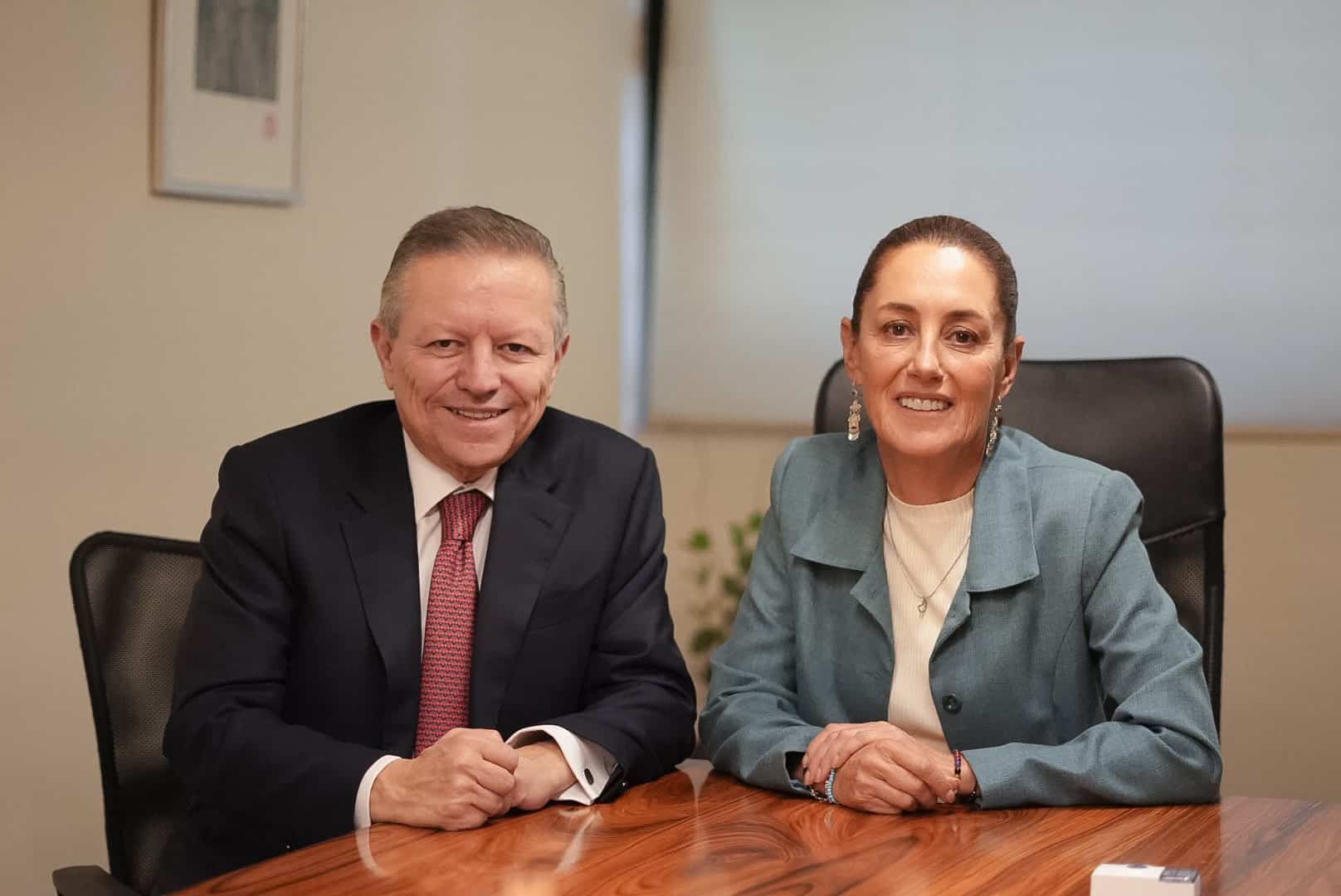 Arturo Zaldívar sostiene encuentro con Claudia Sheinbaum