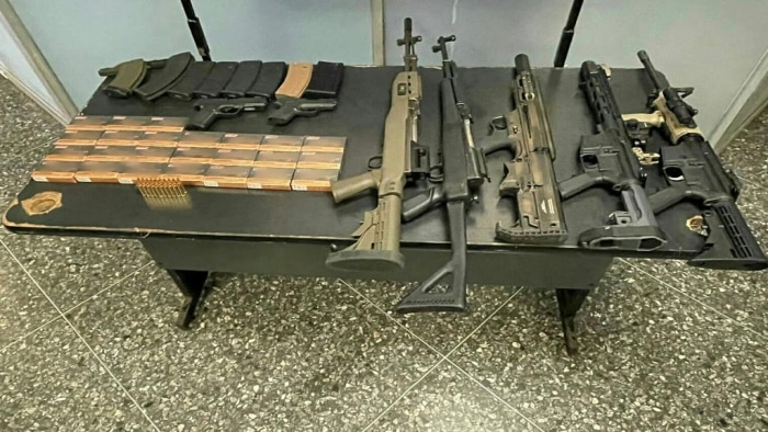 Armas de alto poder y cartuchos