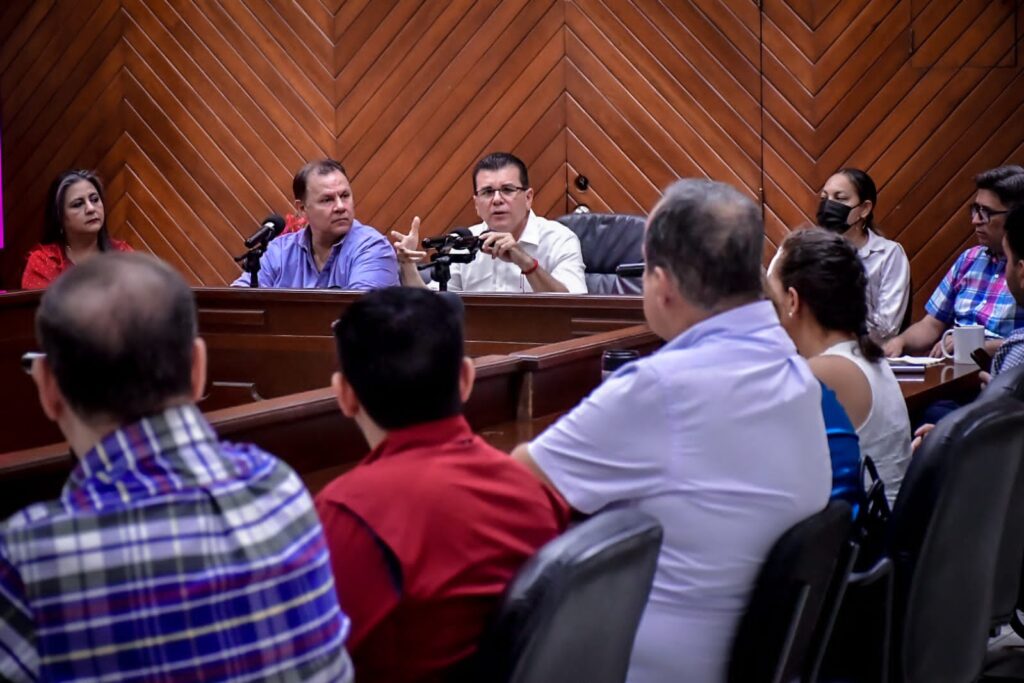 Reunión del gabinete del Ayuntamiento de Mazatlán