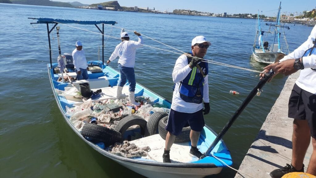 Tercer Torneo de Pesca de Plástico Bahía Limpia 2023