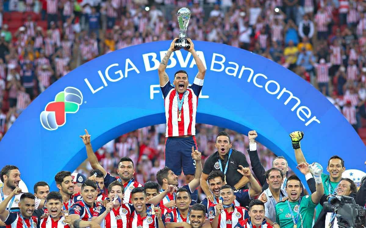 Futbolista mexicano Carlos Salcido
