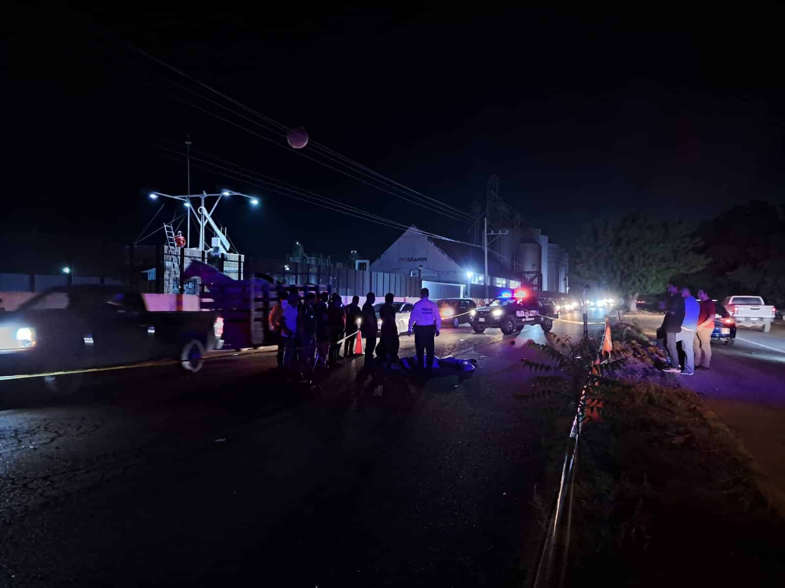 Choque entre moto y bicicleta en Culiacán
