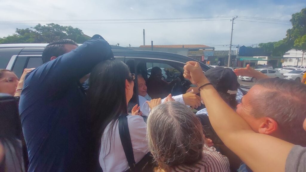 Salida del presidente de la República, Andrés Manuel López Obrador de la Novena Zona Militar.