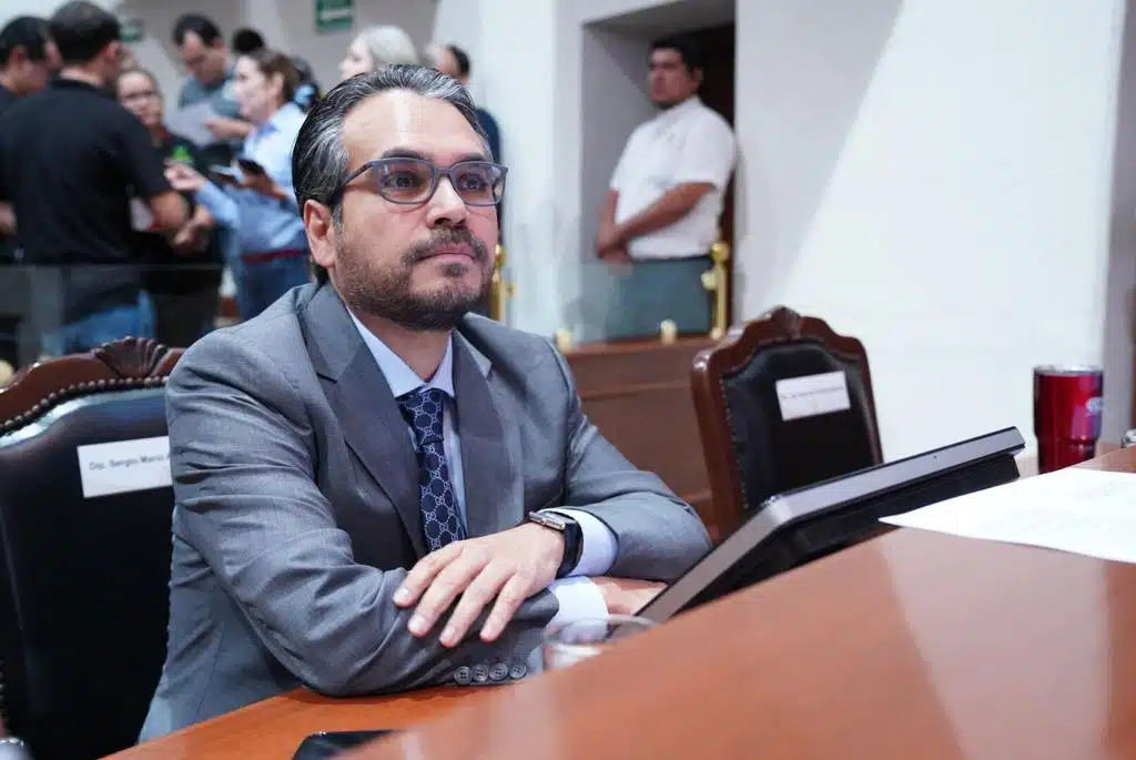 Diputado Sergio Mario Arredondo Salas.