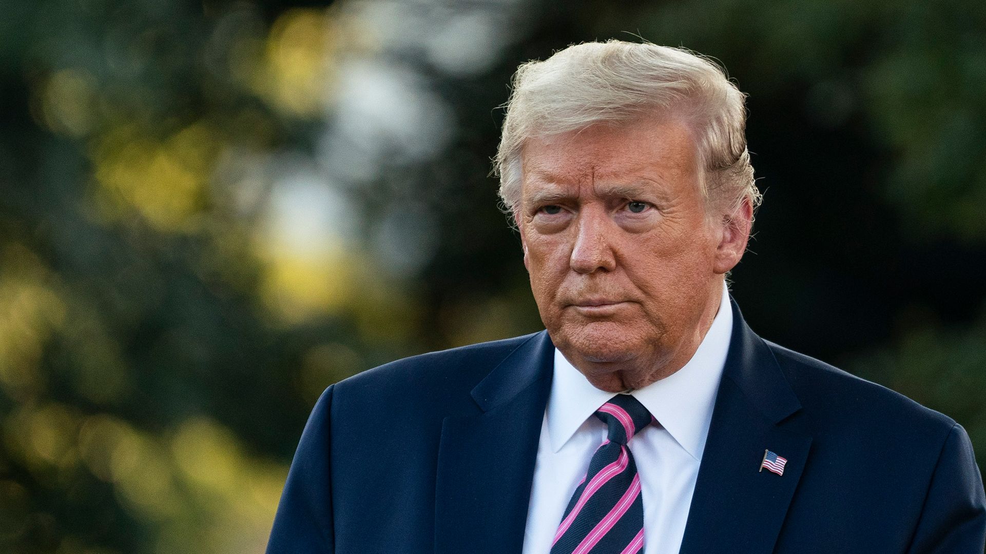 Suspenden orden de silencio contra Trump