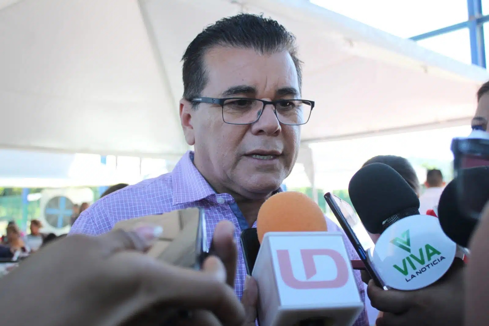 Édgar González Zataráin, alcalde de Mazatlán, en entrevista con medios