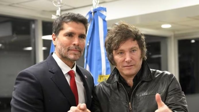 Eduardo Verástegui se reúne con Javier Milei